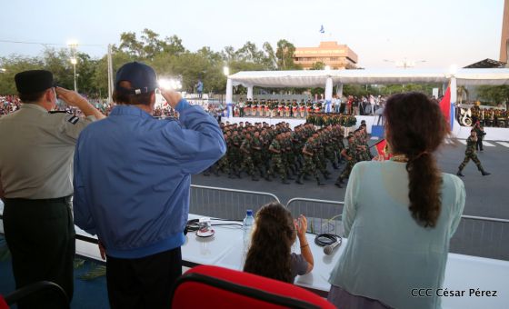 Desfile Militar "Pueblo Ejército"