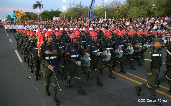 Desfile Militar "Pueblo Ejército"