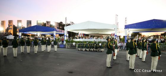 Desfile Militar "Pueblo Ejército"
