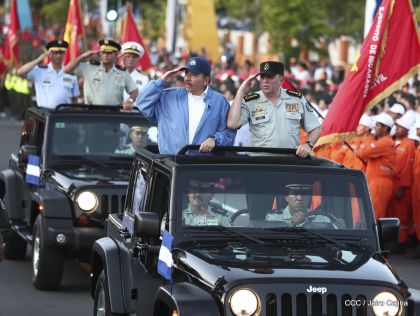 Desfile Militar "Pueblo Ejército"