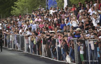 Desfile Militar "Pueblo Ejército"