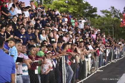 Desfile Militar "Pueblo Ejército"