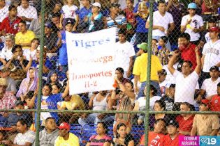 Rivas toma ventaja en semifinal de LNBP