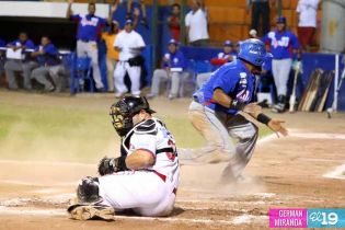Rivas toma ventaja en semifinal de LNBP