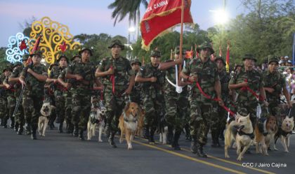 Desfile Militar "Pueblo Ejército"