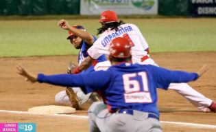 Rivas toma ventaja en semifinal de LNBP