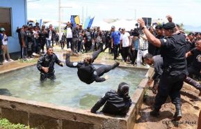 Imponen grados a miembros de la DOEP