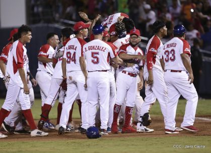 Indios del Bóer entierran a los Dantos y clasifican a la final del Pomares
