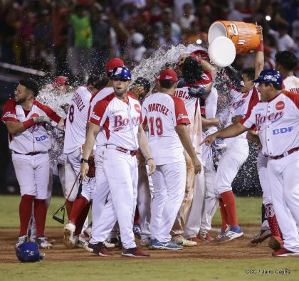 Indios del Bóer entierran a los Dantos y clasifican a la final del Pomares