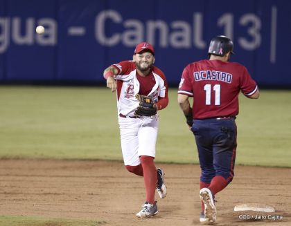 Indios del Bóer entierran a los Dantos y clasifican a la final del Pomares