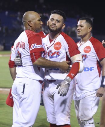 Indios del Bóer entierran a los Dantos y clasifican a la final del Pomares