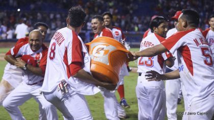 Indios del Bóer entierran a los Dantos y clasifican a la final del Pomares