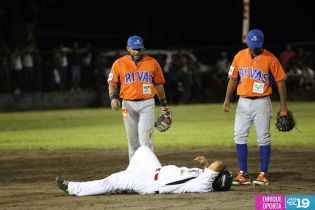 Gigantes a una victoria de la final