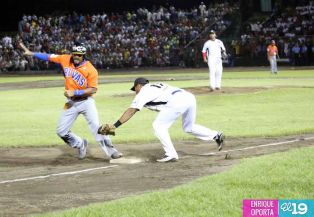 Gigantes a una victoria de la final