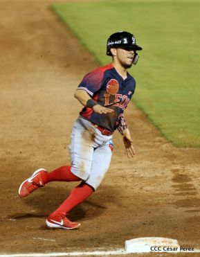 León se corona campeón de la liga Germán Pomares 2019