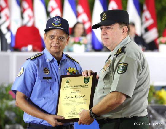 Celebración del 40 Aniversario de la Policía Nacional