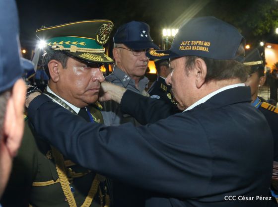 Celebración del 40 Aniversario de la Policía Nacional