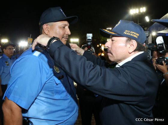 Celebración del 40 Aniversario de la Policía Nacional