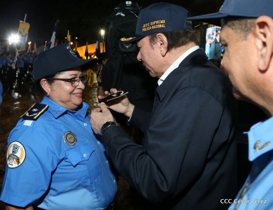 Celebración del 40 Aniversario de la Policía Nacional
