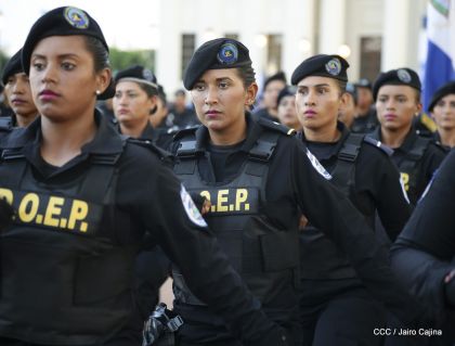 Celebración del 40 Aniversario de la Policía Nacional