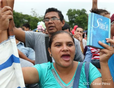 Así celebró Nicaragua los 450 años de la traducción de la Biblia al Castellano
