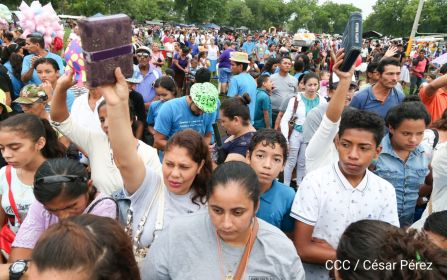 Así celebró Nicaragua los 450 años de la traducción de la Biblia al Castellano