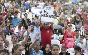 Así celebró Nicaragua los 450 años de la traducción de la Biblia al Castellano