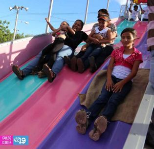 Occidente continúa disfrutando en familia Parque de la Niñez Feliz