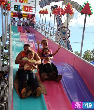 Occidente continúa disfrutando en familia Parque de la Niñez Feliz
