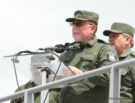  Ejército abandera buques logísticos para misiones en el Pacífico