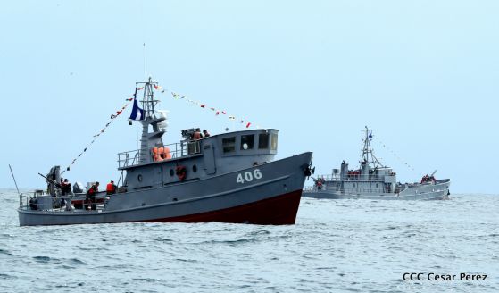  Ejército abandera buques logísticos para misiones en el Pacífico