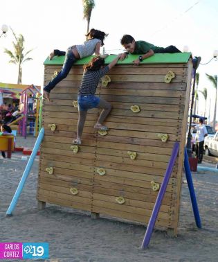 Concurrido fin de semana en Puerto Salvador Allende