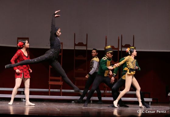  Nicaragua rinde homenaje a Alicia Alonso