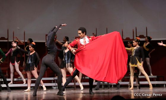  Nicaragua rinde homenaje a Alicia Alonso