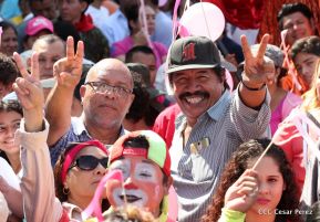  Caminata en saludo al Día Internacional de Lucha contra el Cáncer de Mama