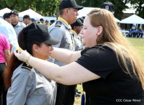 Ministerio de Gobernación realiza acto de ascenso en grados