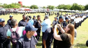 Ministerio de Gobernación realiza acto de ascenso en grados