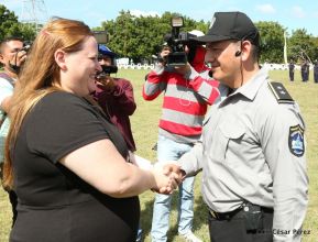 Ministerio de Gobernación realiza acto de ascenso en grados