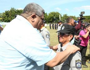 Ministerio de Gobernación realiza acto de ascenso en grados
