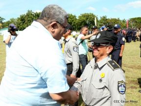 Ministerio de Gobernación realiza acto de ascenso en grados