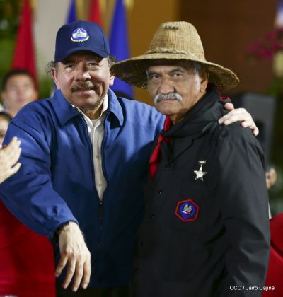 Presidente Daniel Ortega y vicepresidenta Rosario Murillo en homenaje al Padre de la Revolución Sandinista Carlos Fonseca