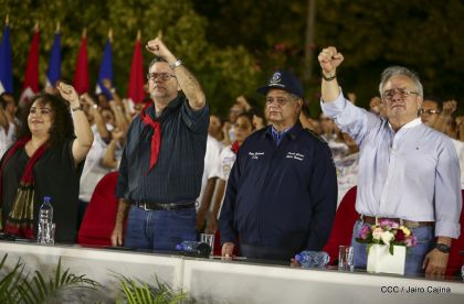 Presidente Daniel Ortega y vicepresidenta Rosario Murillo en homenaje al Padre de la Revolución Sandinista Carlos Fonseca