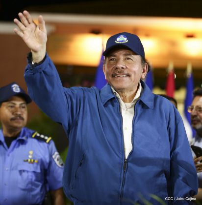 Presidente Daniel Ortega y vicepresidenta Rosario Murillo en homenaje al Padre de la Revolución Sandinista Carlos Fonseca
