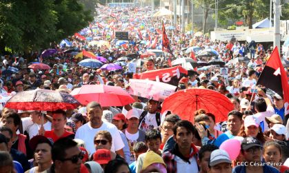 ¡Con la paz no se juega...Nicaragua: Pueblo de Paz y Bien...Todos tenemos derechos!