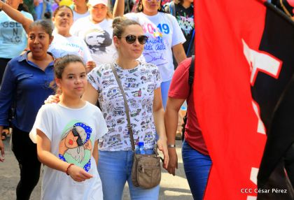 ¡Con la paz no se juega...Nicaragua: Pueblo de Paz y Bien...Todos tenemos derechos!