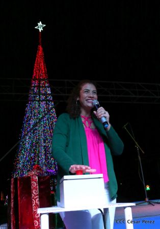 Monumento a la Paz y la Alegría: Nicaragua Unidos en Amor, Solidaridad y Armonía