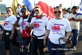 Caminata: “Dignidad, Derechos, No Violencia!”, “Mujeres Valientes!” y ”Con La Paz No se Juega!”