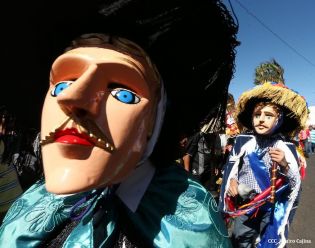 Tradicional Tope de los Santos en Carazo