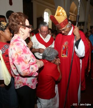 Caraceños celebran a San Sebastián en compañía del Cardenal Brenes