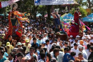 Caraceños celebran a San Sebastián en compañía del Cardenal Brenes